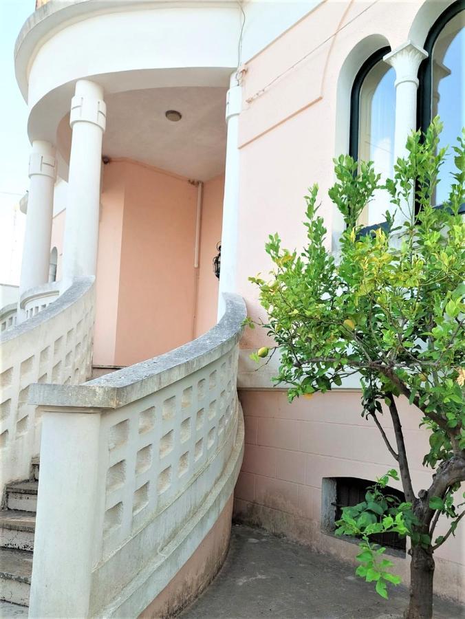 Villa Nel Salento - Ampie Camere E Giardino, Fino A 9 Persone Barbarano del Capo 외부 사진
